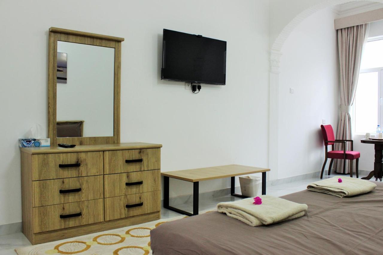 Tiwi Sunrise Hotel Екстериор снимка