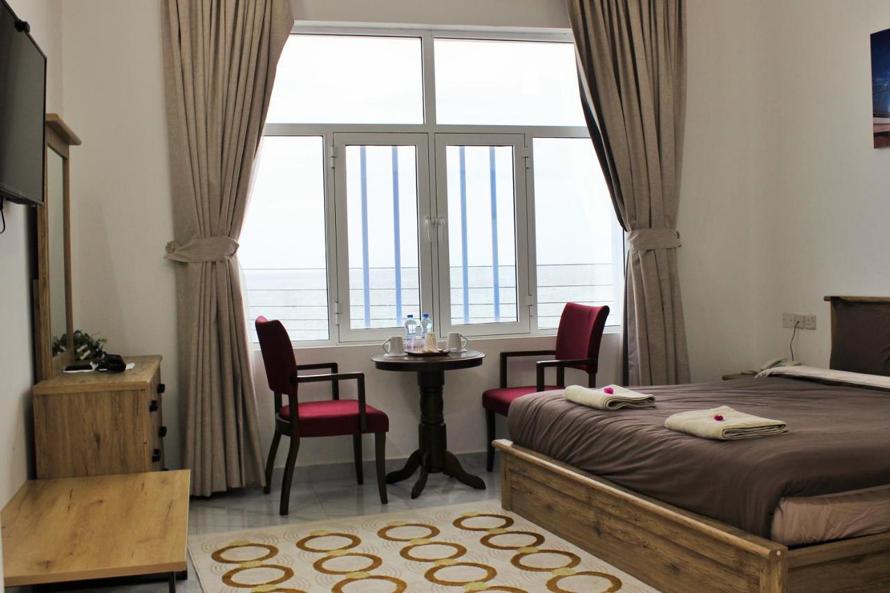 Tiwi Sunrise Hotel Екстериор снимка