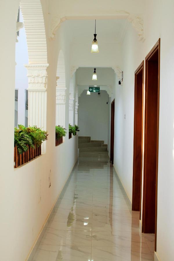 Tiwi Sunrise Hotel Екстериор снимка