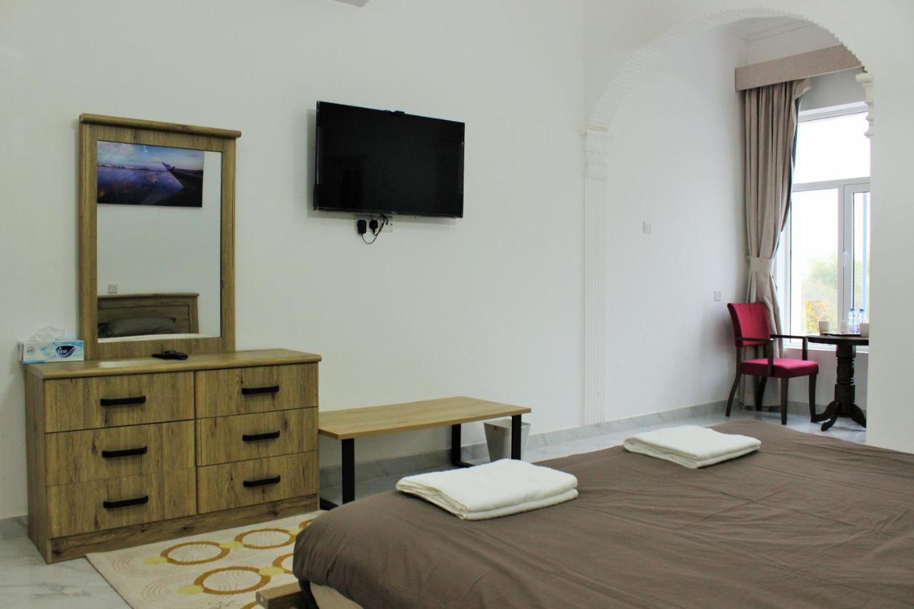Tiwi Sunrise Hotel Екстериор снимка